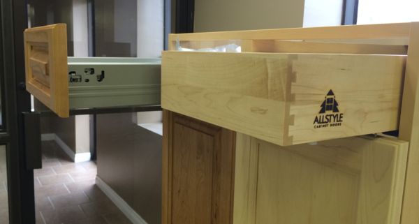 An Allstyle Dovetail drawer retrofit into an IKEA akurum base cabinet. Sektion base cabinet drawer retrofit is pending.
